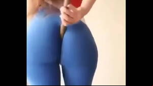 Big Ass In Leggings Porn - big ass on legging - XVIDEOS.COM